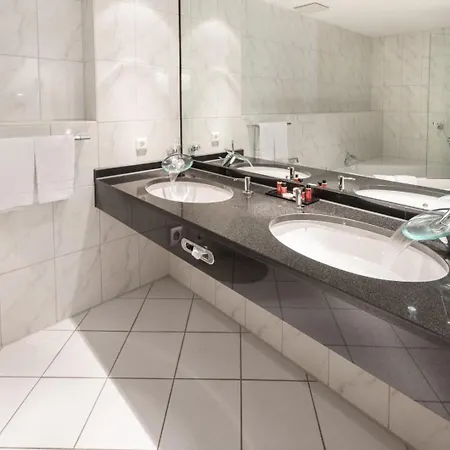 Отель Aspire Acara Oldenburg, Trademark Collection By Wyndham