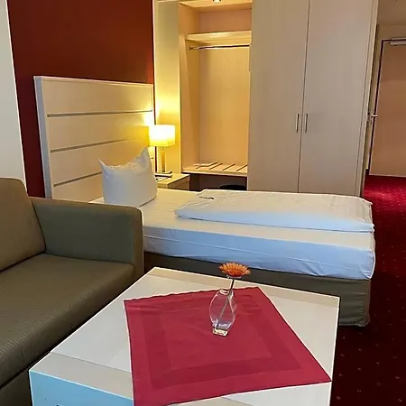 Aspire Acara Oldenburg, Trademark Collection By Wyndham Hotel 4*